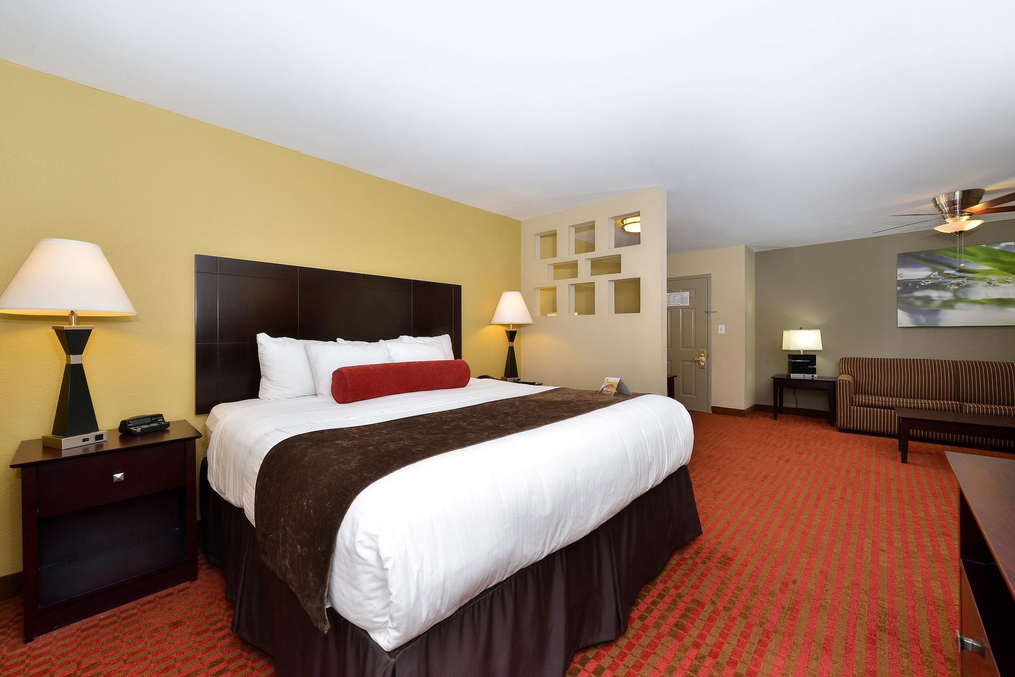 Quality Suites Nashville Airport Exterior photo